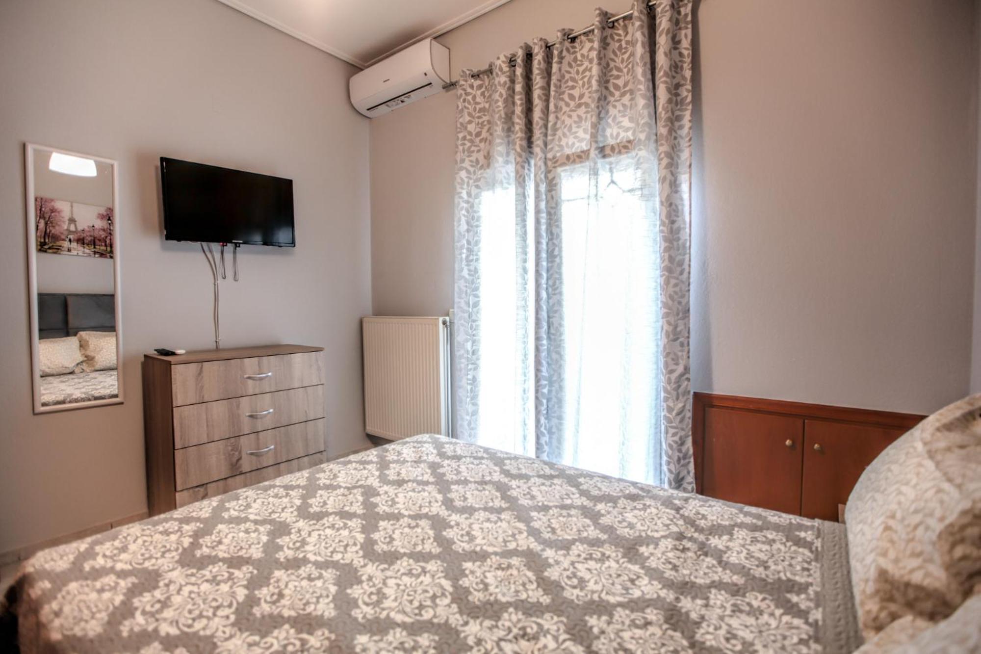 Meteora Family Dream Apartment กาลัมปากา ภายนอก รูปภาพ